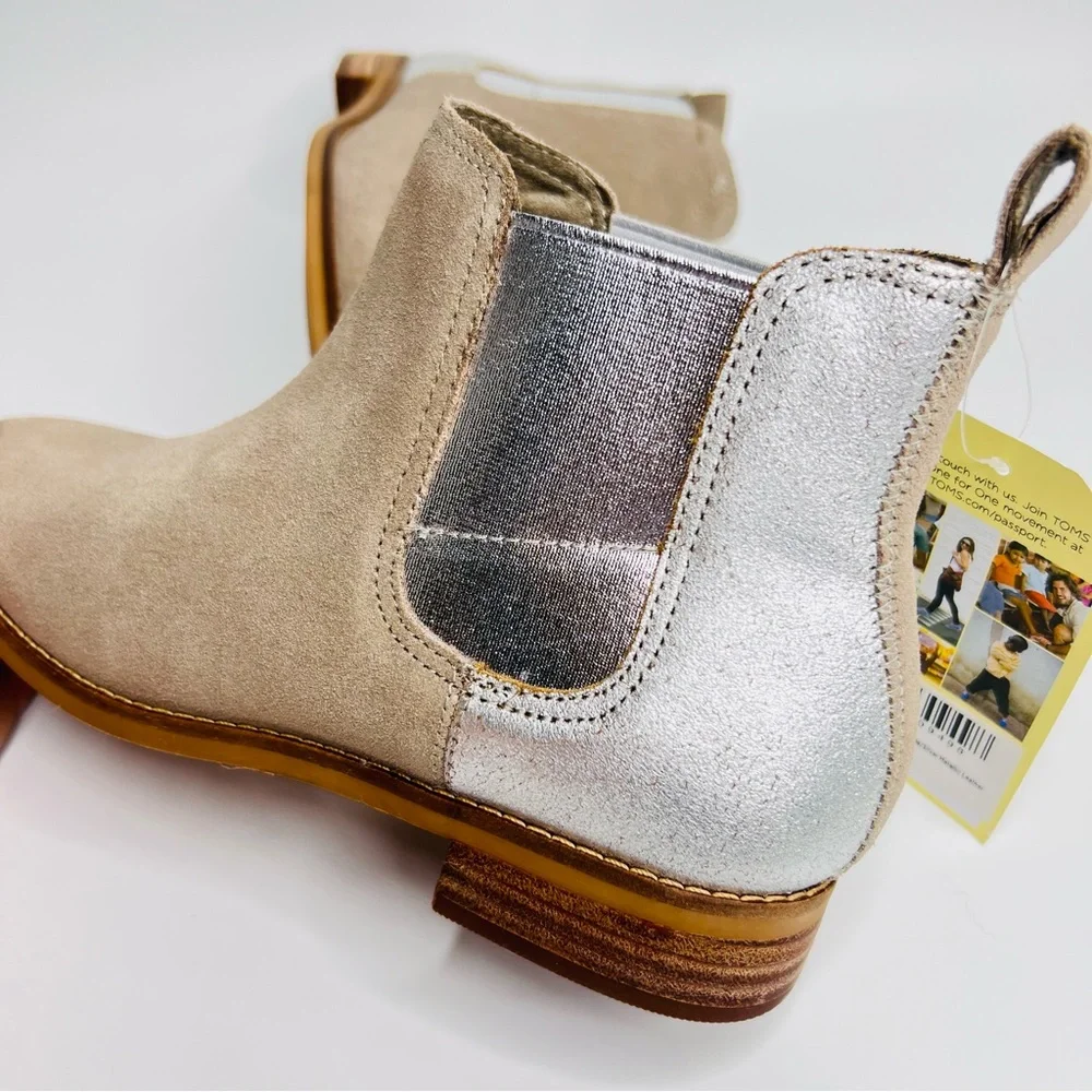 Toms Ella Desert Taupe Suede Silver Metallic Distressed Leather Ankle Bo…